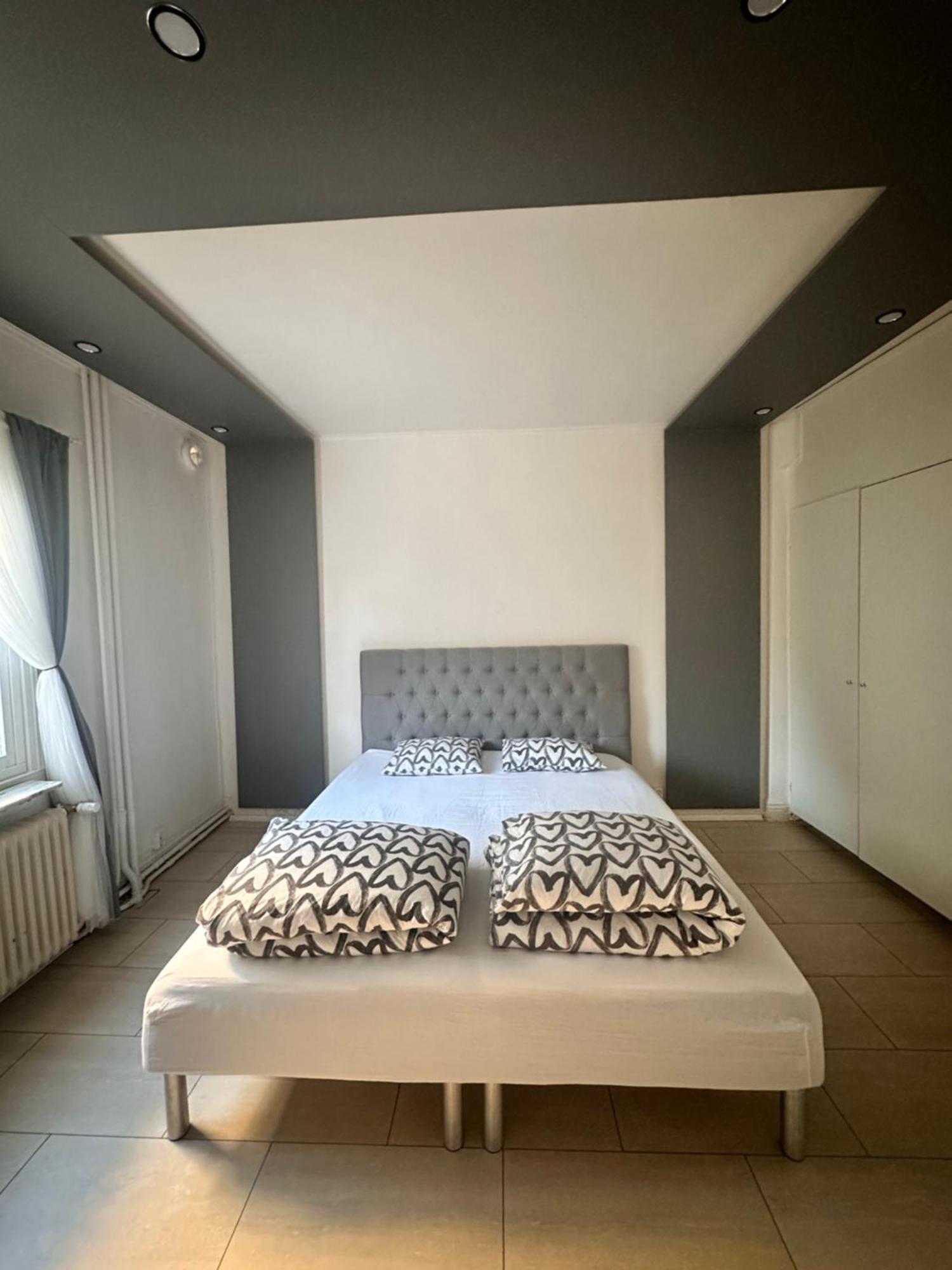Luxury 2 Rooms Residence At The Heart Of Бурос Экстерьер фото