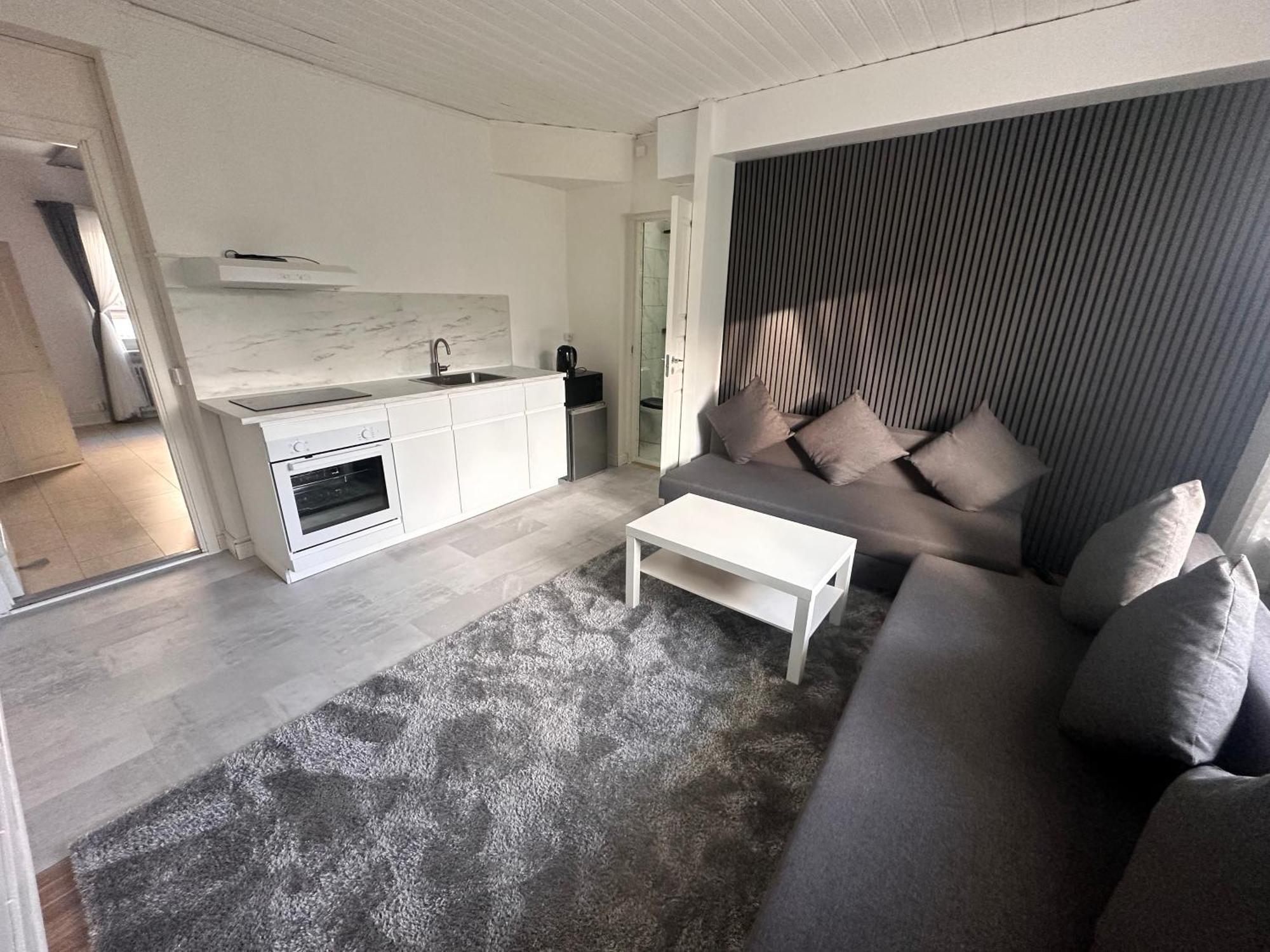 Luxury 2 Rooms Residence At The Heart Of Бурос Экстерьер фото